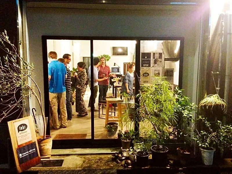 Tokyo Hutte Hostel